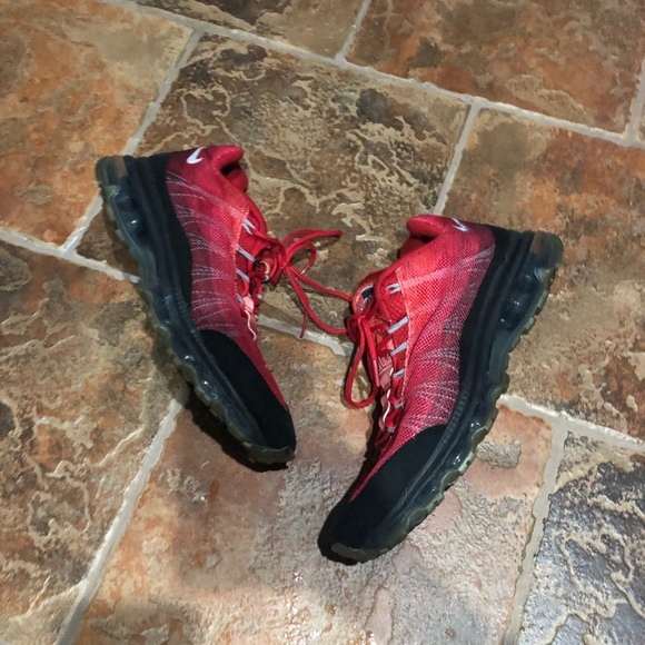 Men’s Nike Air Max 95 dynamic fly wire - Picture 2 of 4